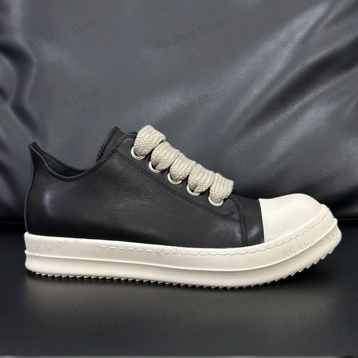 Classic Black Leather Low Top  - Leather Sneaker Care Kit 评论和价格